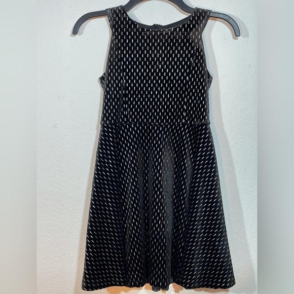Badgley Mischka Other - Girls Belle Badgley Mischka Black dress with silver Fit and Flare dress 10